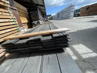 Ca. 44x Douglas Zweeds Rabat zwart gecoat , 9/21x195mm, lengte 400cm